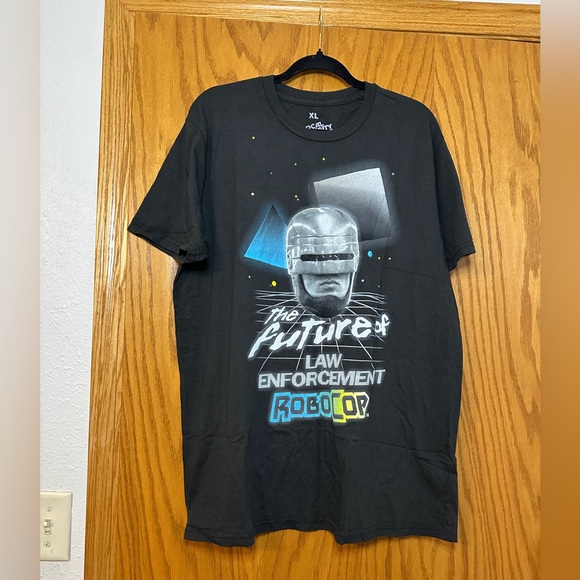 Local Celebrity Black RoboCop Graphic T-Shirt - NWT - Size XL - Picture 1 of 9